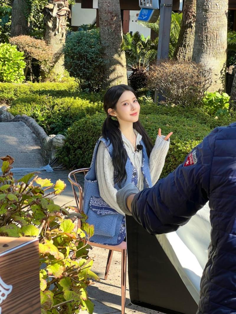 시은 STAYC스테이씨 인별 호텔도깨비 with 손나은 고두심