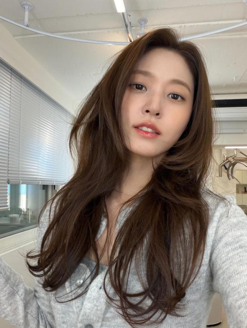 설현