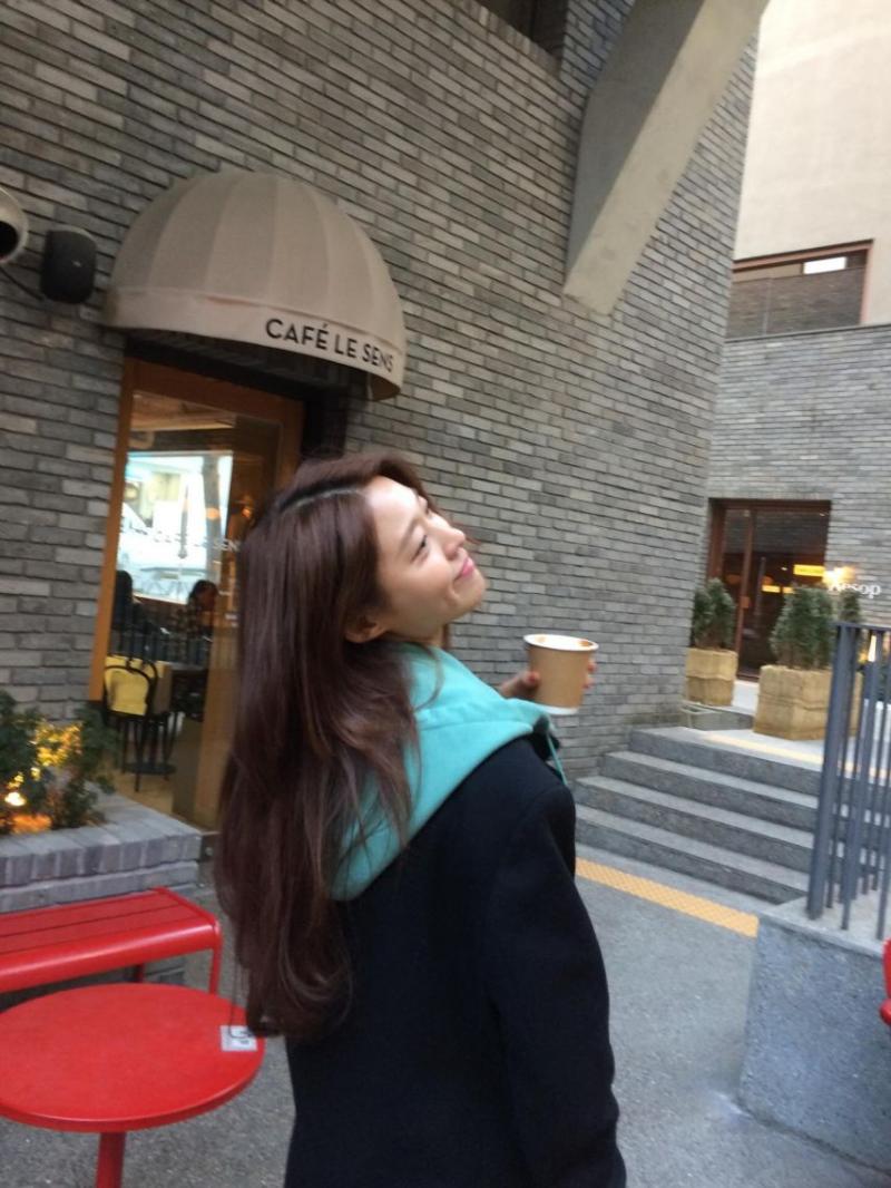 설현
