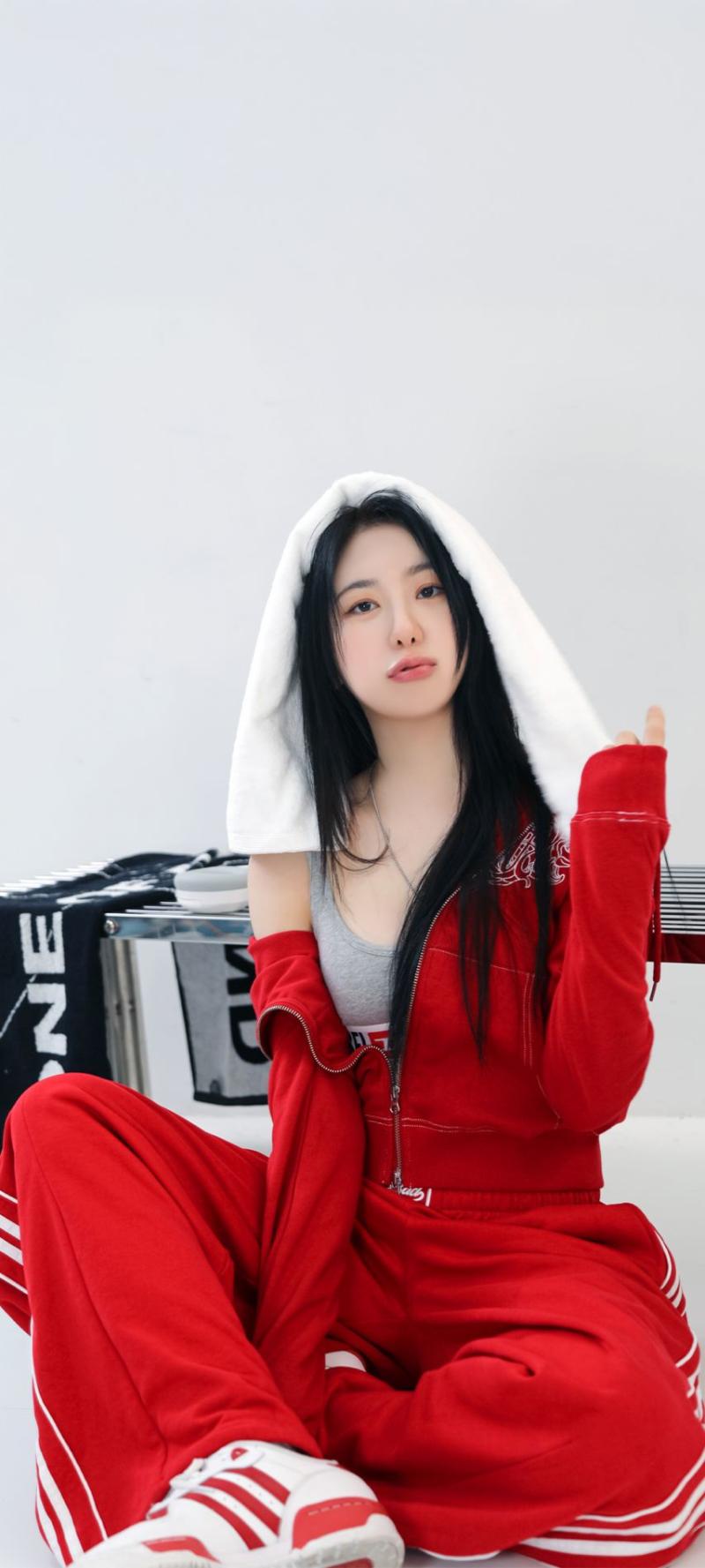 이채연