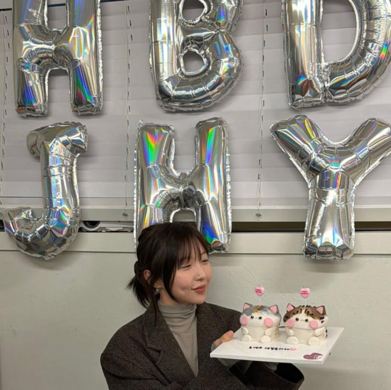 주현영 한복화보
