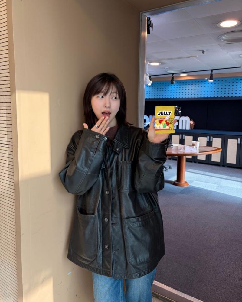 주현영 한복화보