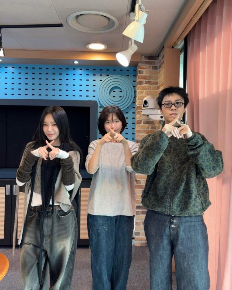 주현영 한복화보