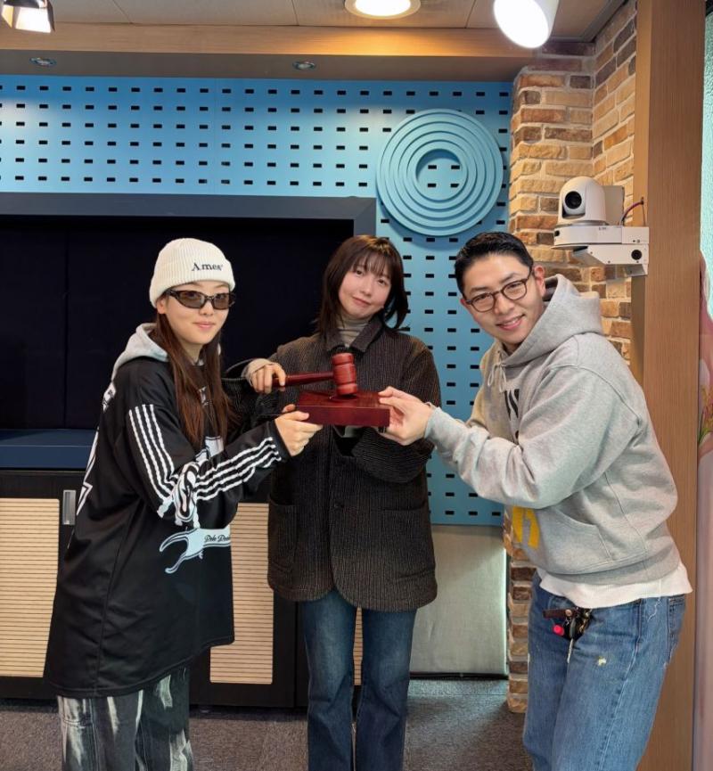 주현영 한복화보