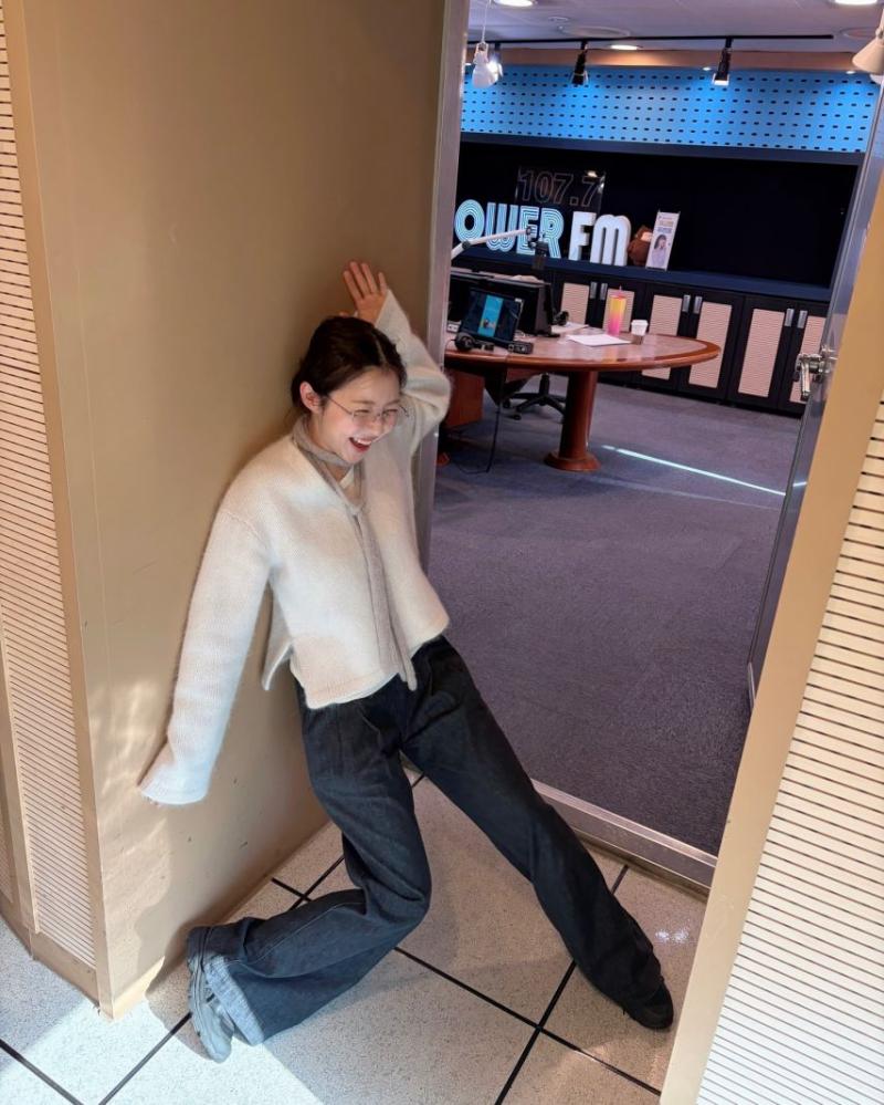 주현영 한복화보