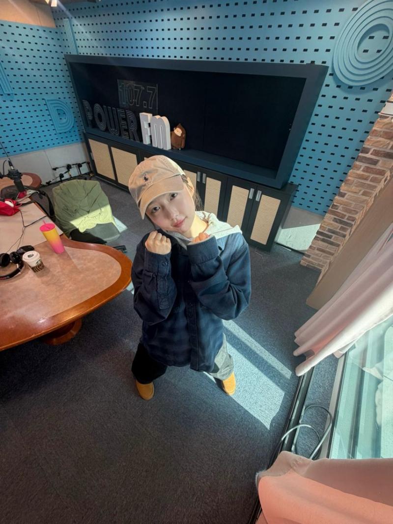 주현영 한복화보