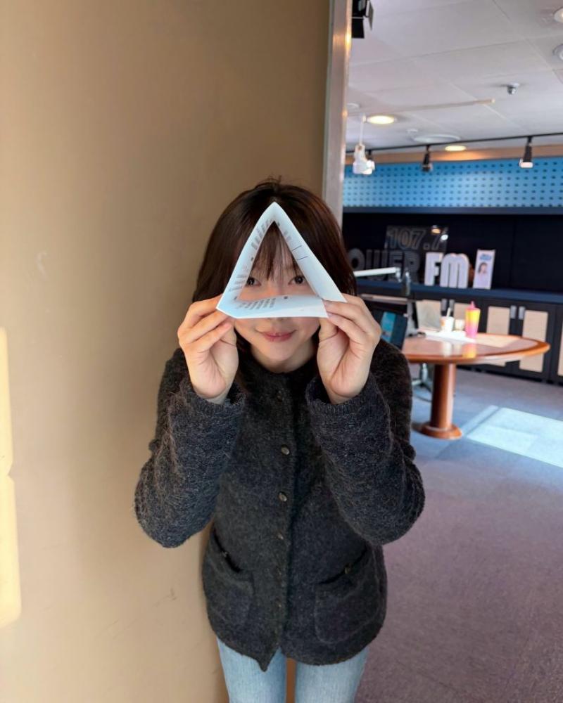 주현영 한복화보