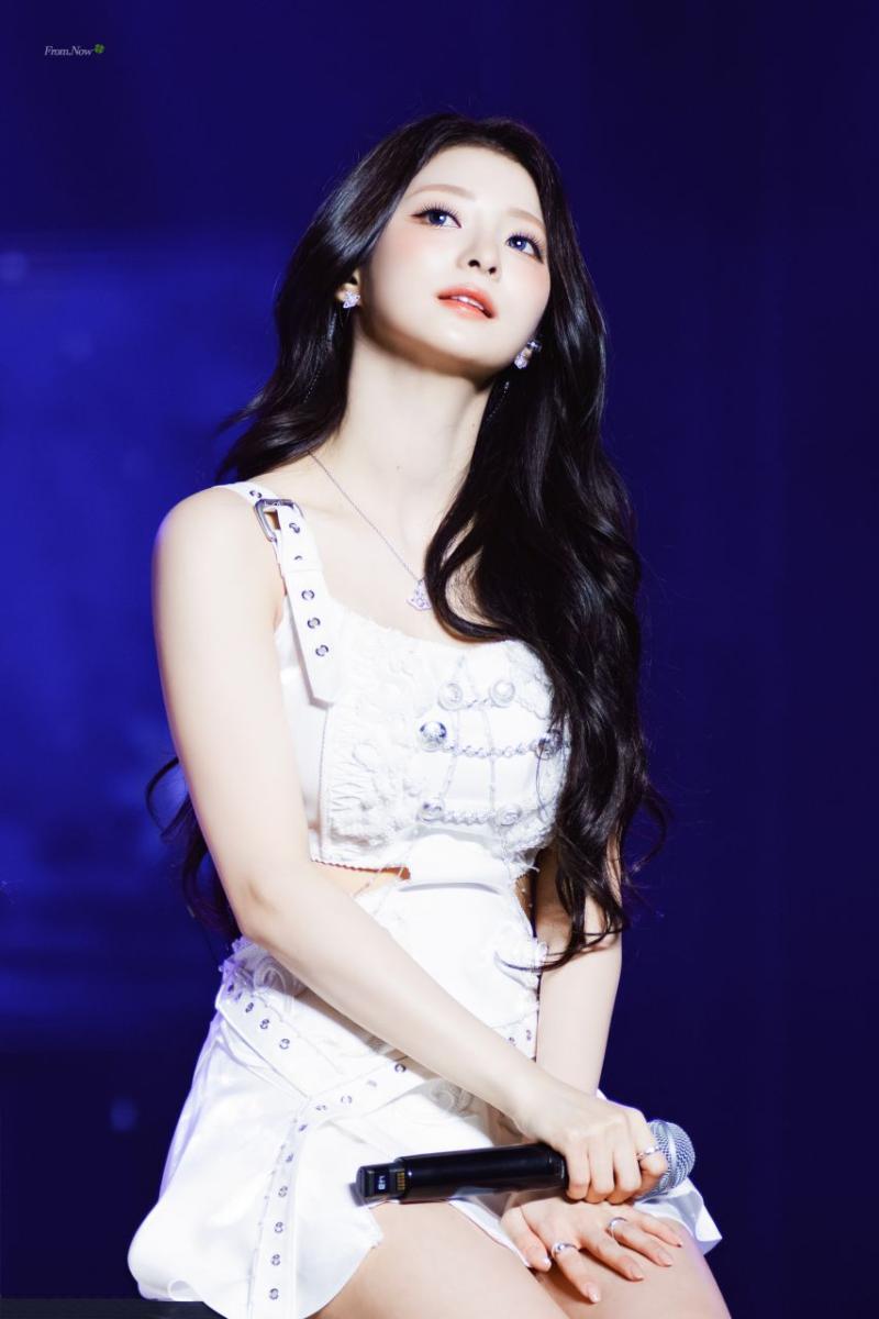 프로미스나인 이나경
