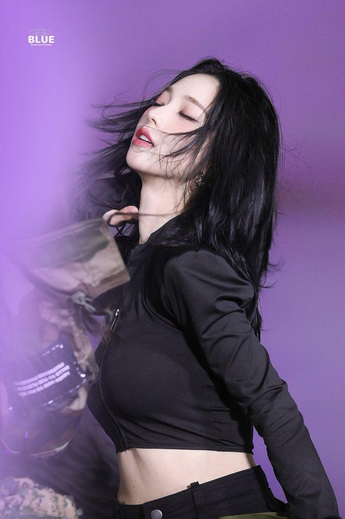 에스파 카리나