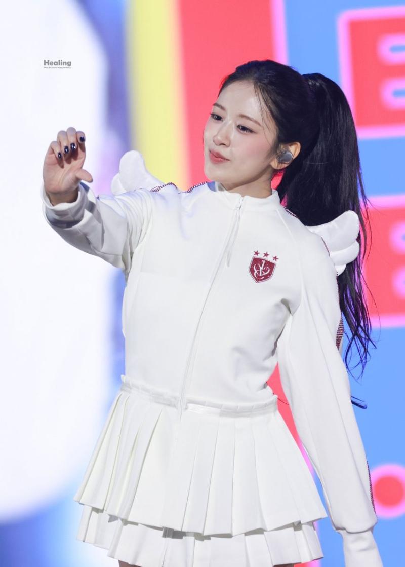아이브 안유진
