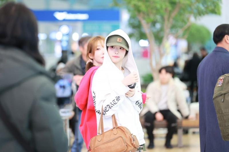 QWER 히나