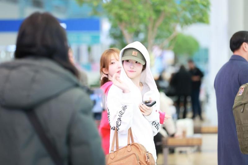 QWER 히나