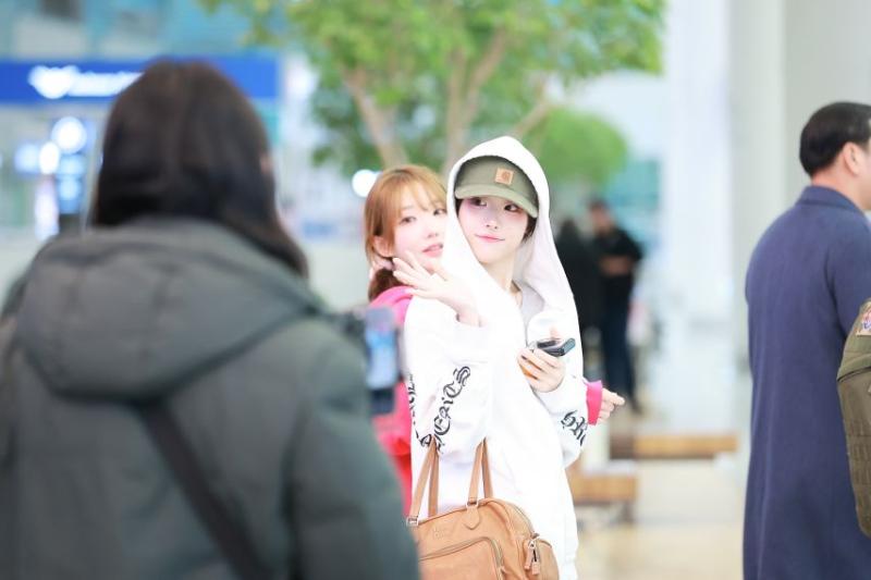 QWER 히나