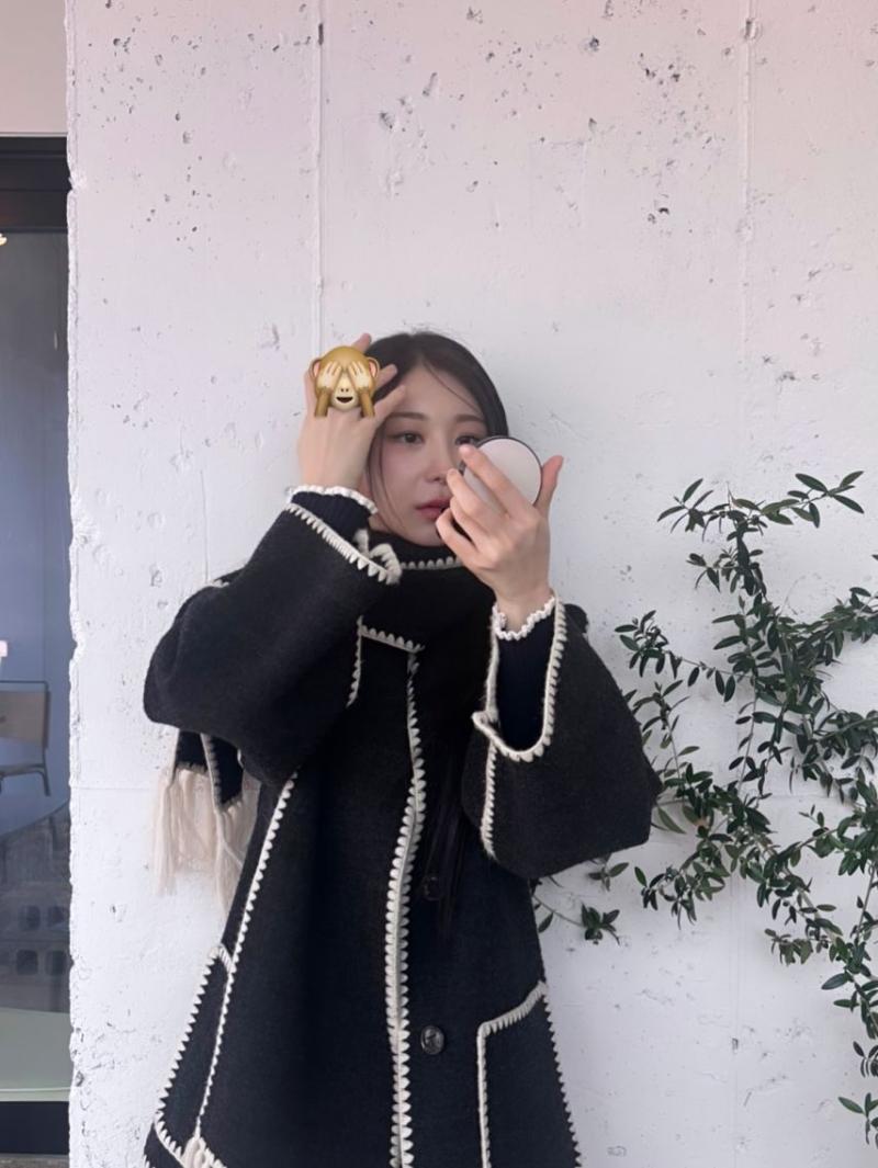 이채연