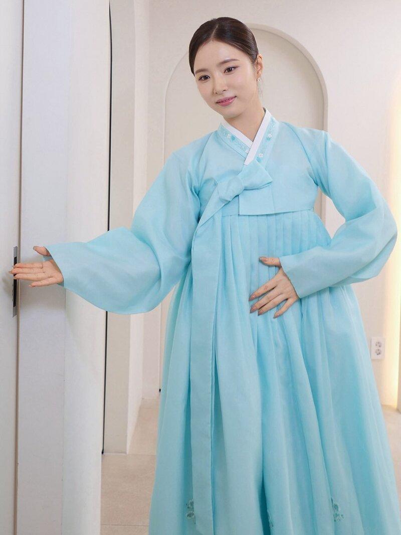 한복입은 신세경.jpg