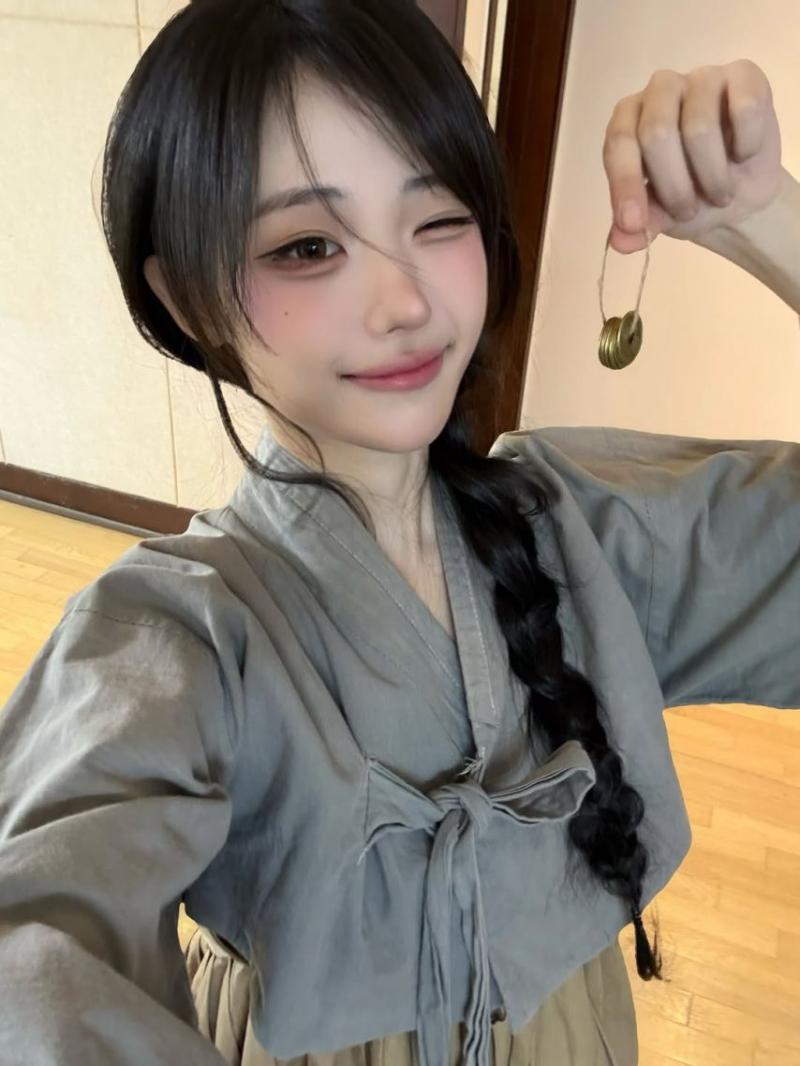 QWER 히나