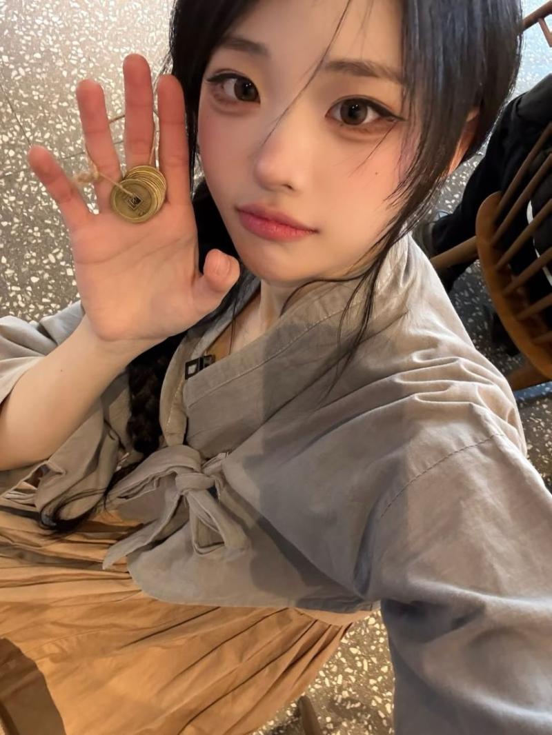 QWER 히나