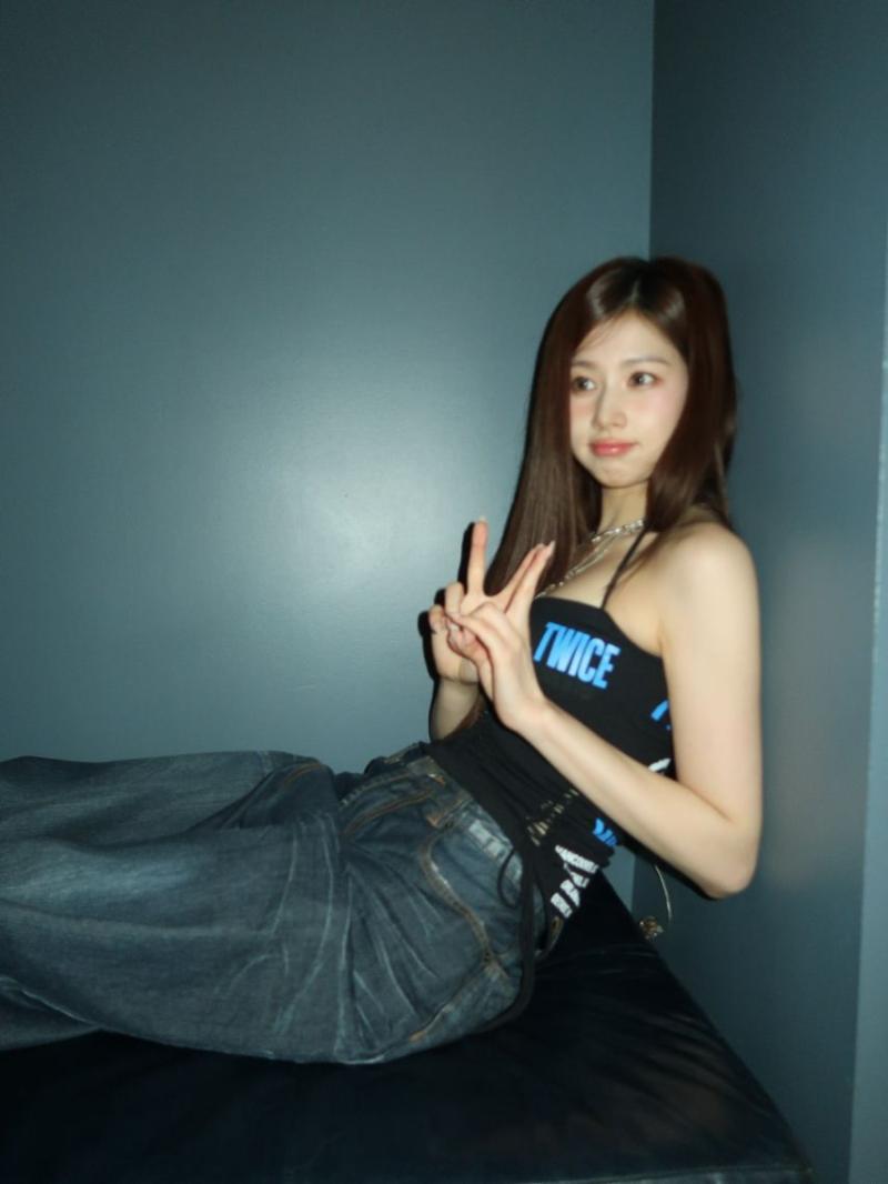 트와이스 사나