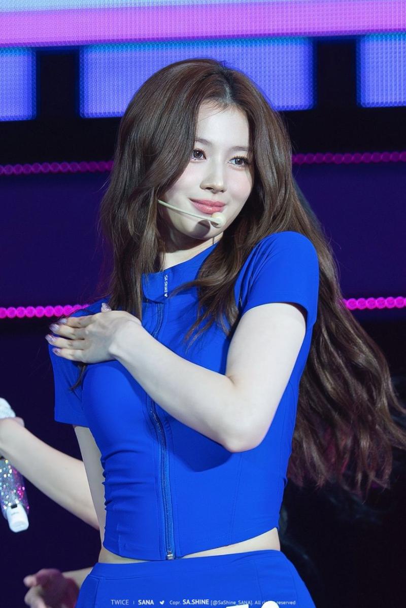 트와이스 사나