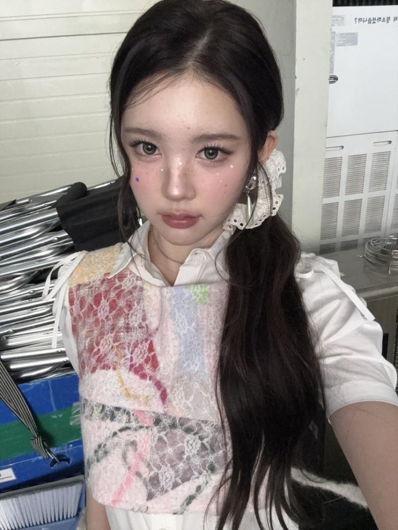 하츠투하츠 에이나