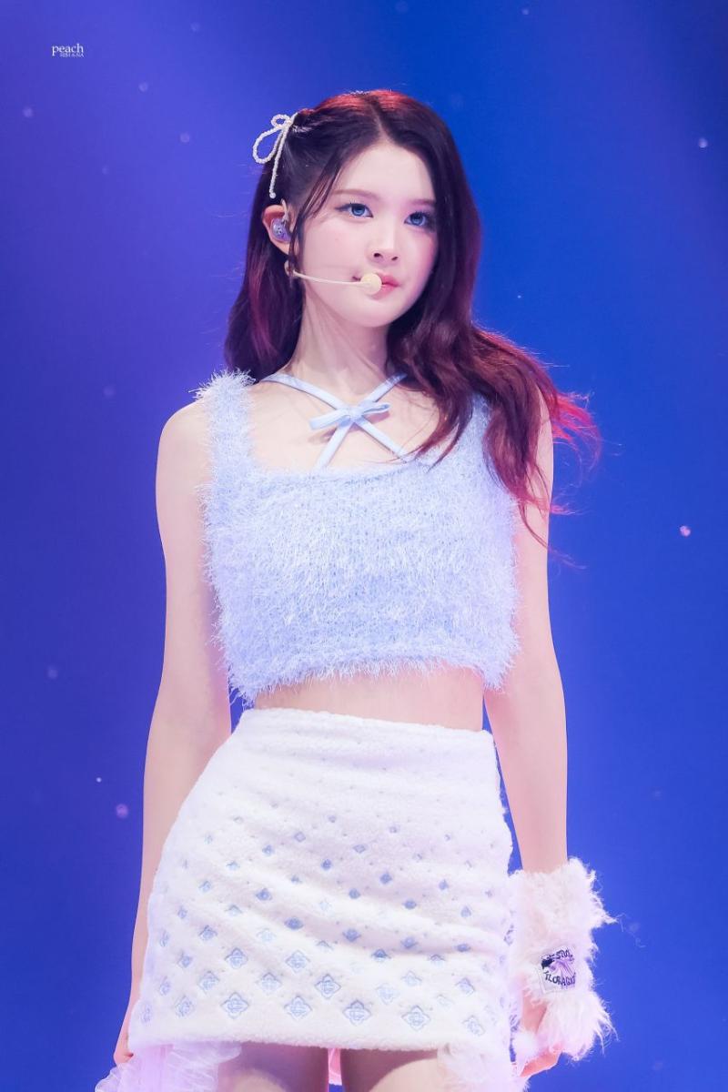 하츠투하츠 에이나
