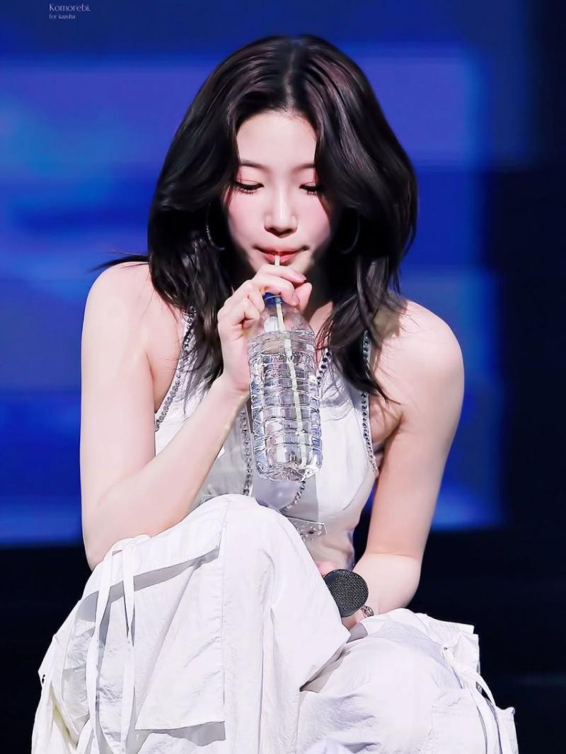 LE SSERAFIM (르세라핌) 카즈하