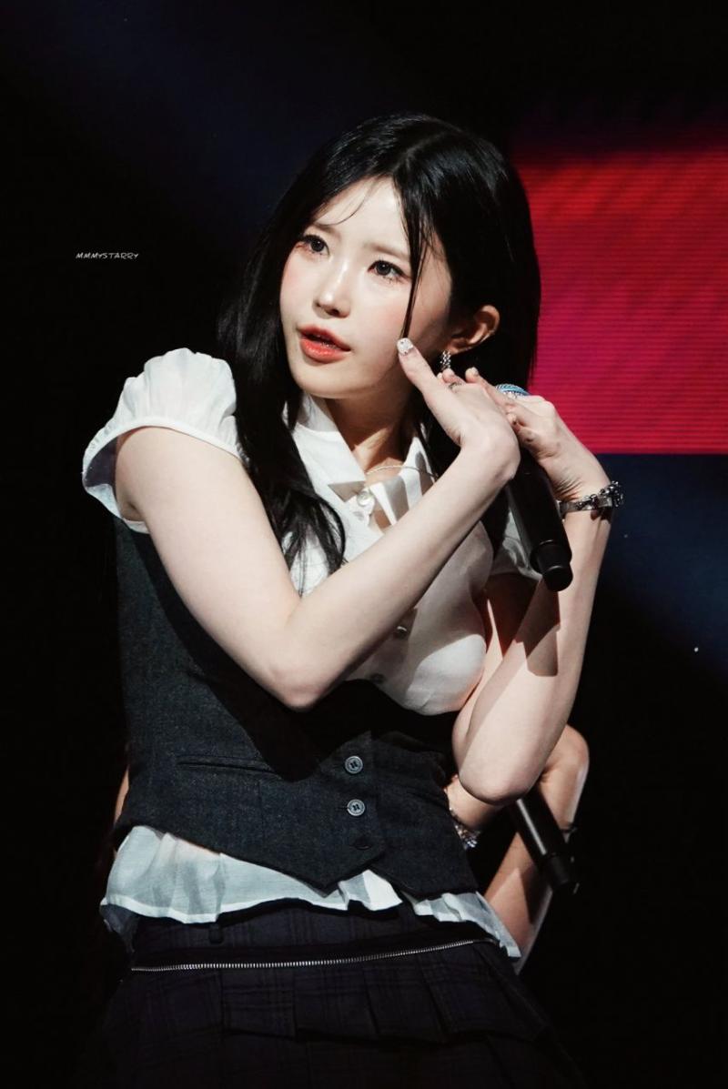 프로미스나인 송하영