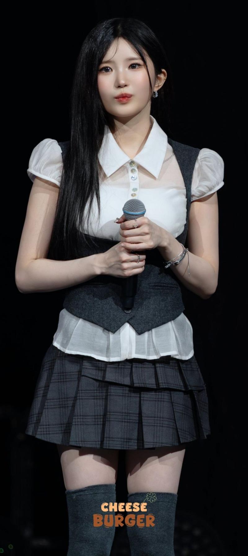 프로미스나인 송하영
