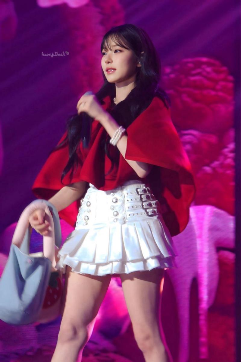 프로미스나인 백지헌