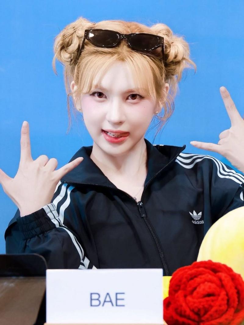 NMIXX (엔믹스) 배이