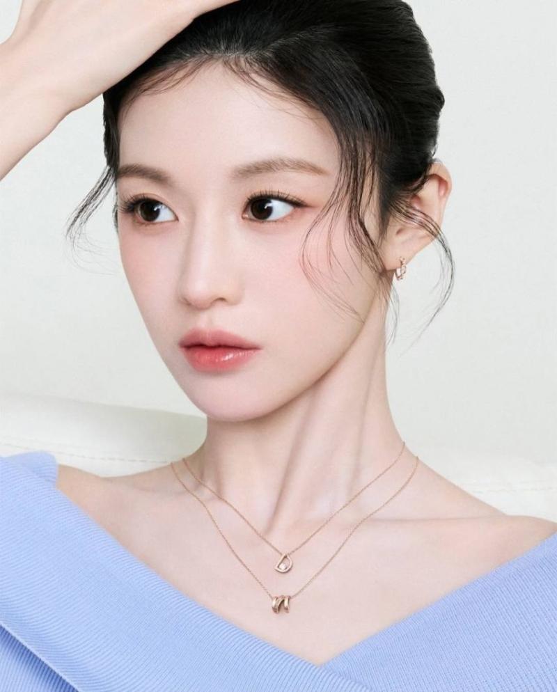 고윤정