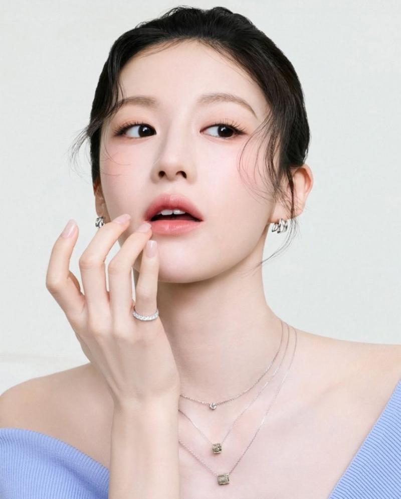 고윤정