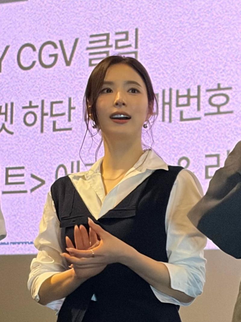 신세경 릴스/ 휴민트 무대인사