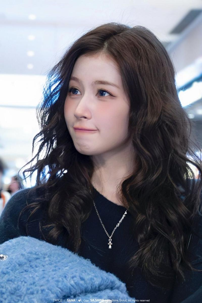 트와이스 사나
