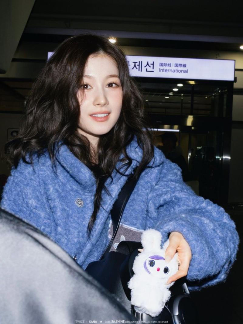트와이스 사나