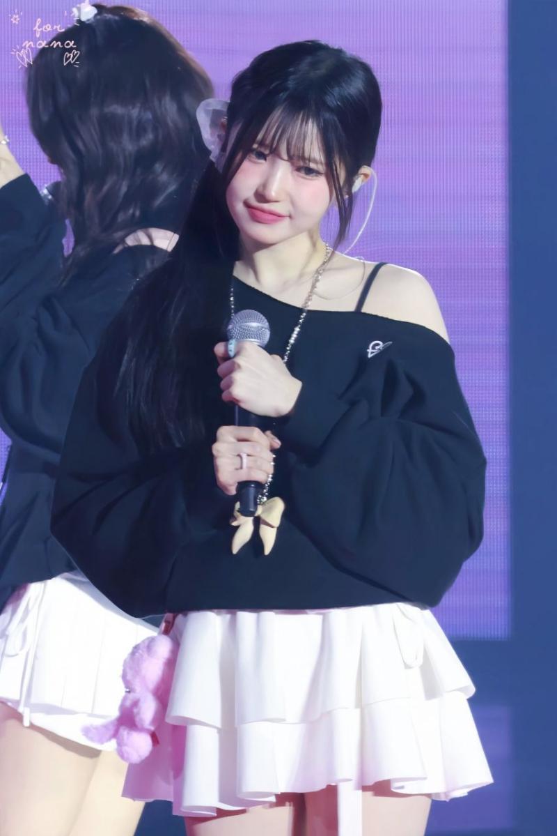 프로미스나인 송하영