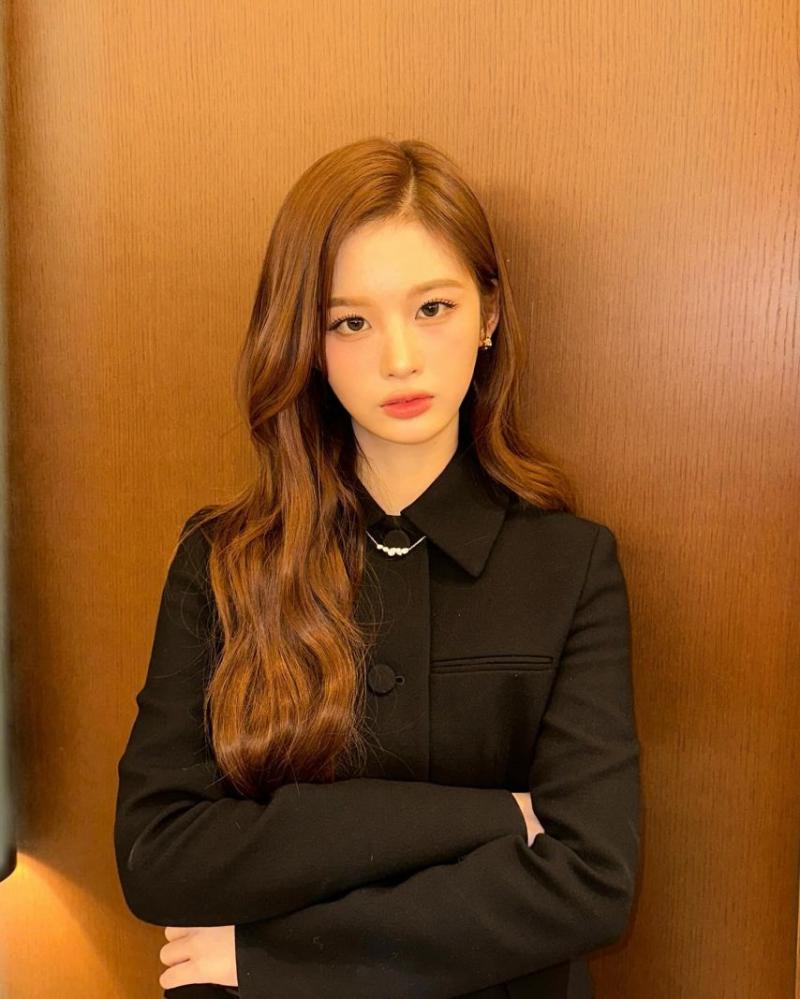 NMIXX (엔믹스) 설윤