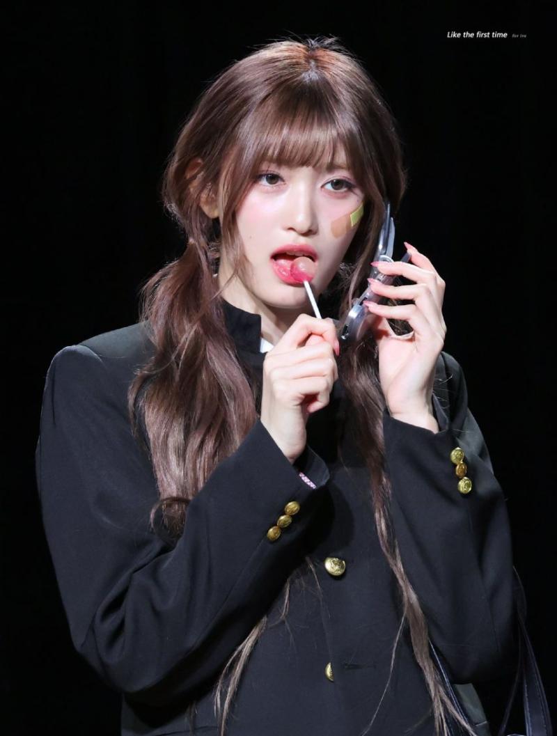 0221 아이브 이서 DAY