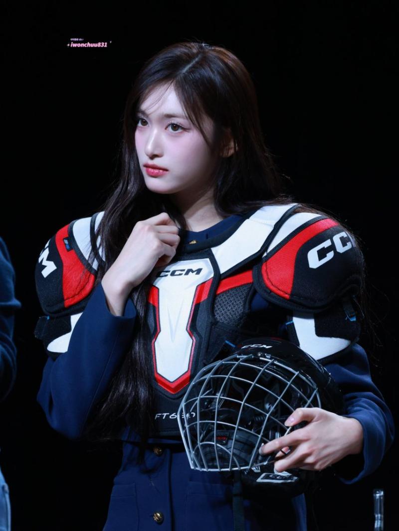 0221 아이브 이서 DAY