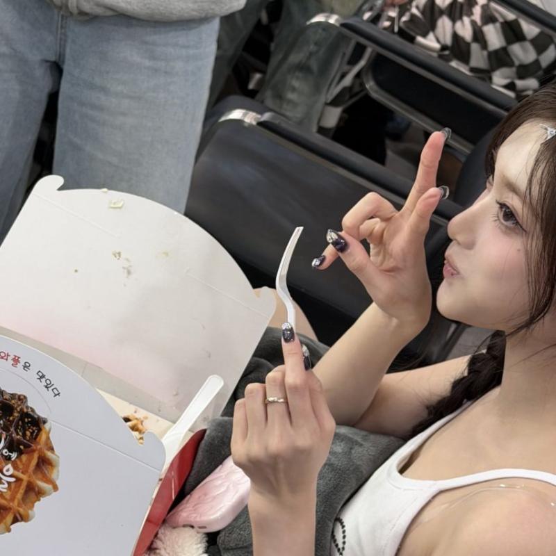 0221 아이브 이서 DAY