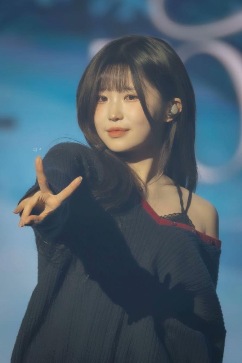 프로미스나인 송하영