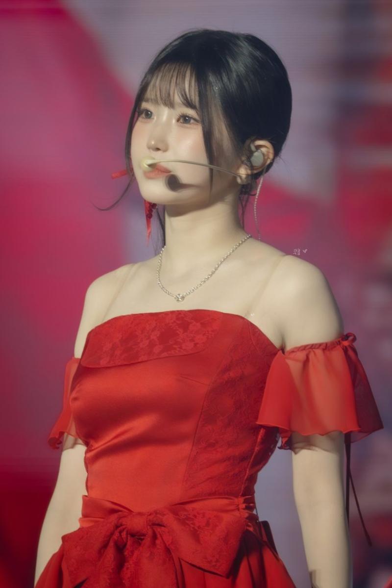 프로미스나인 송하영