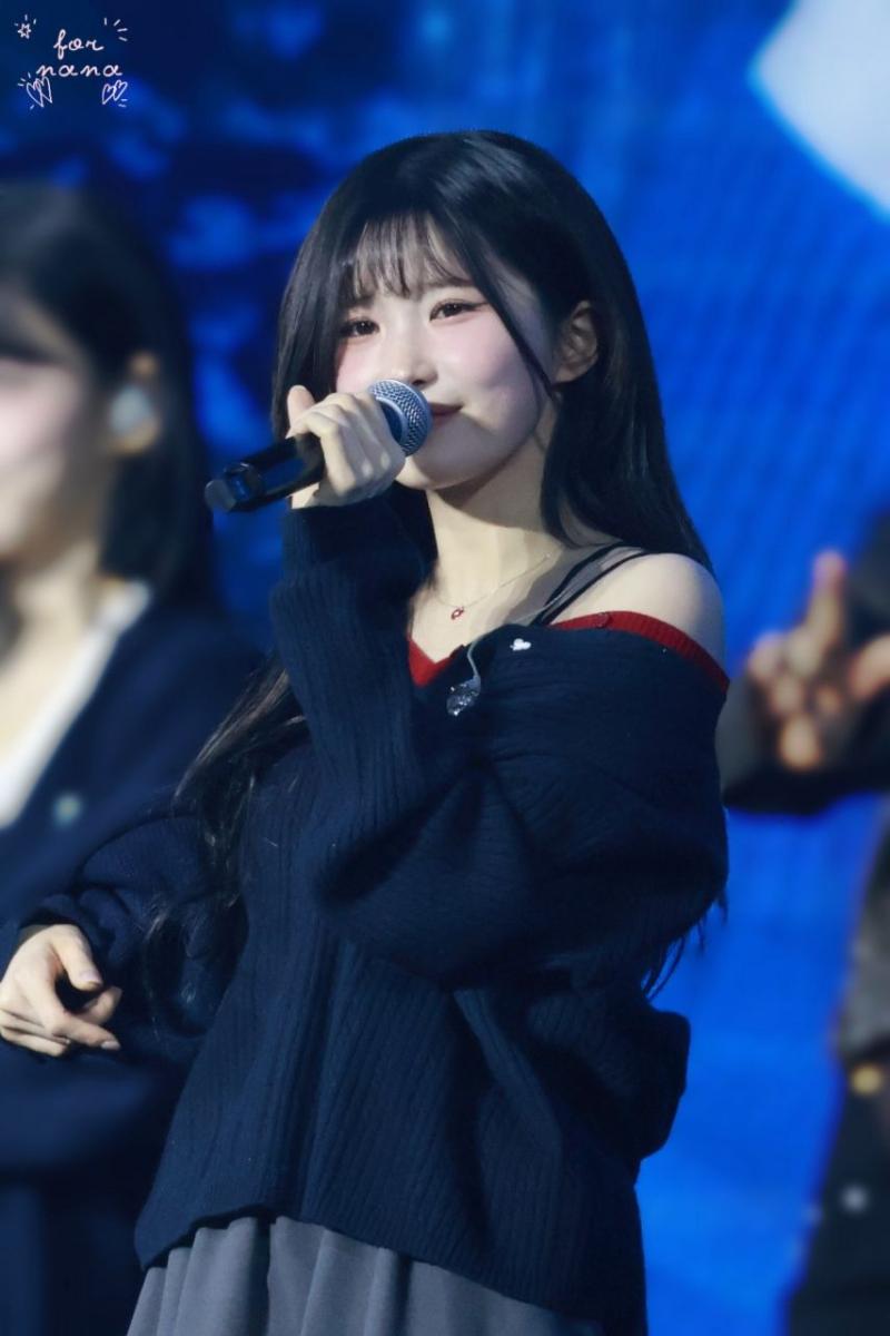 프로미스나인 송하영