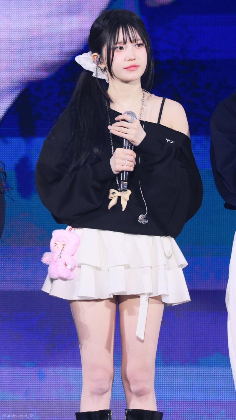 프로미스나인 송하영
