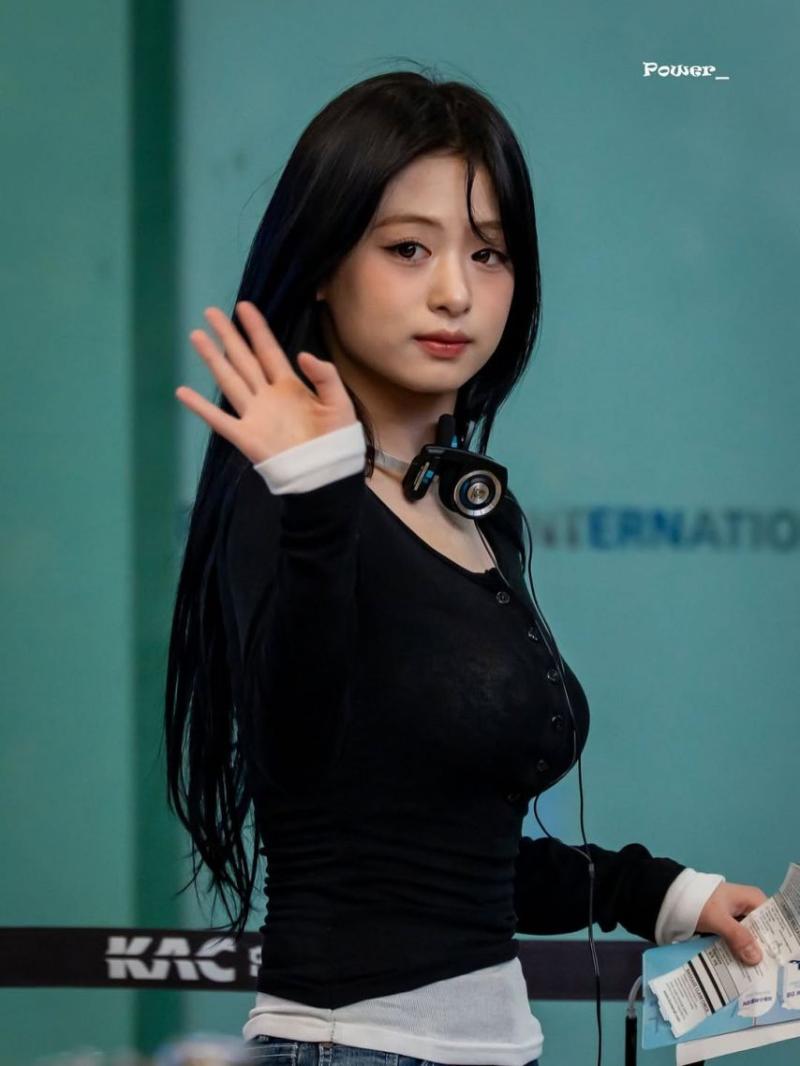 BABYMONSTER (베이비몬스터) 아현
