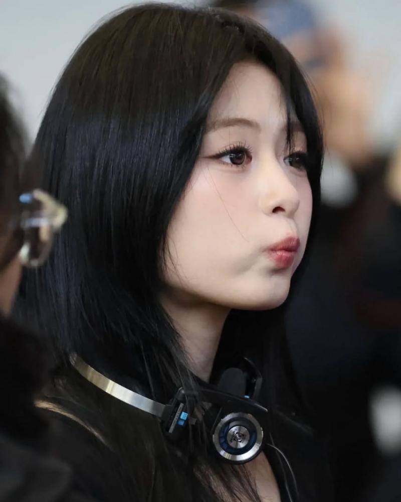 BABYMONSTER (베이비몬스터) 아현