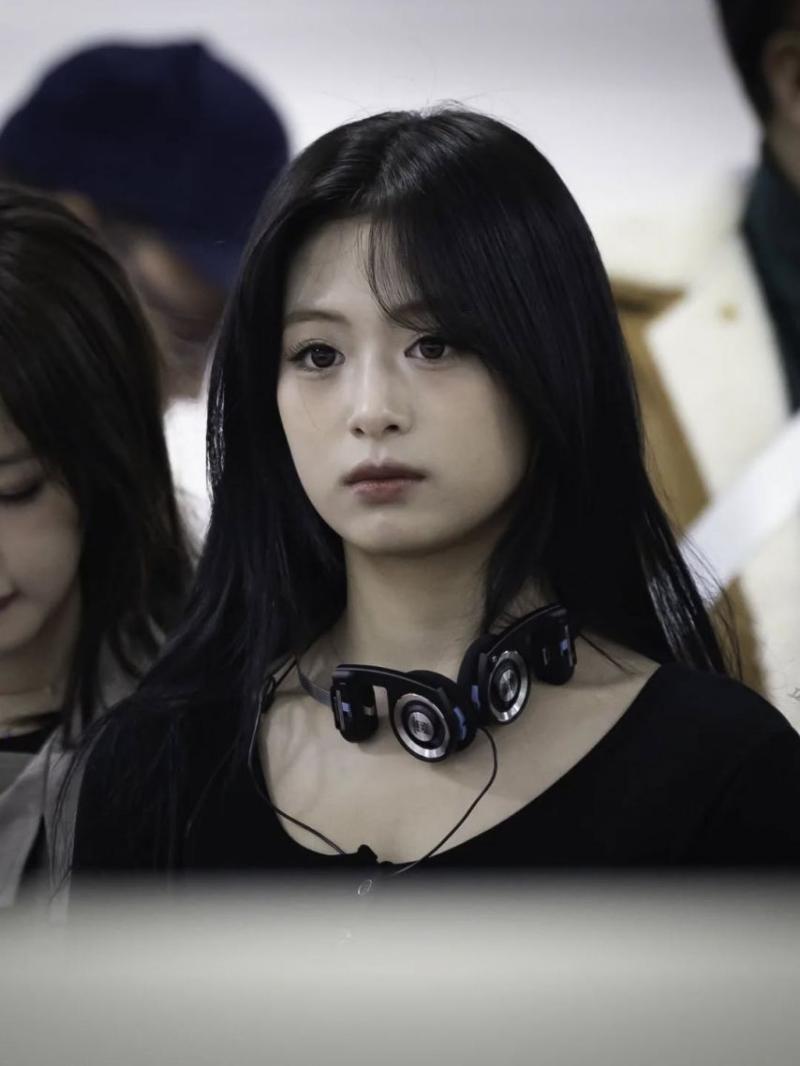 BABYMONSTER (베이비몬스터) 아현