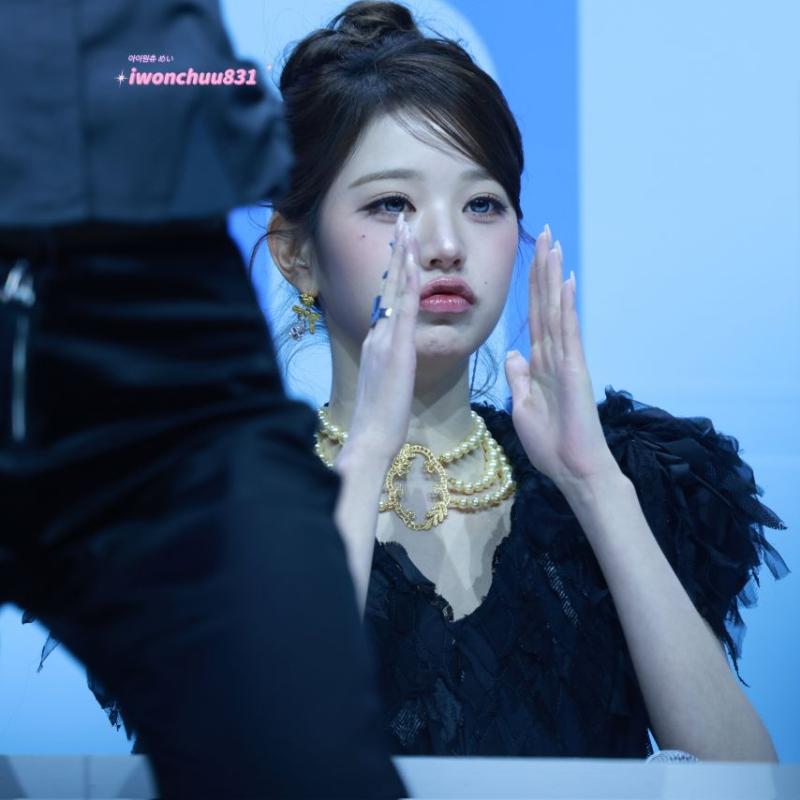 아이브 장원영 (오늘 쇼케이스)