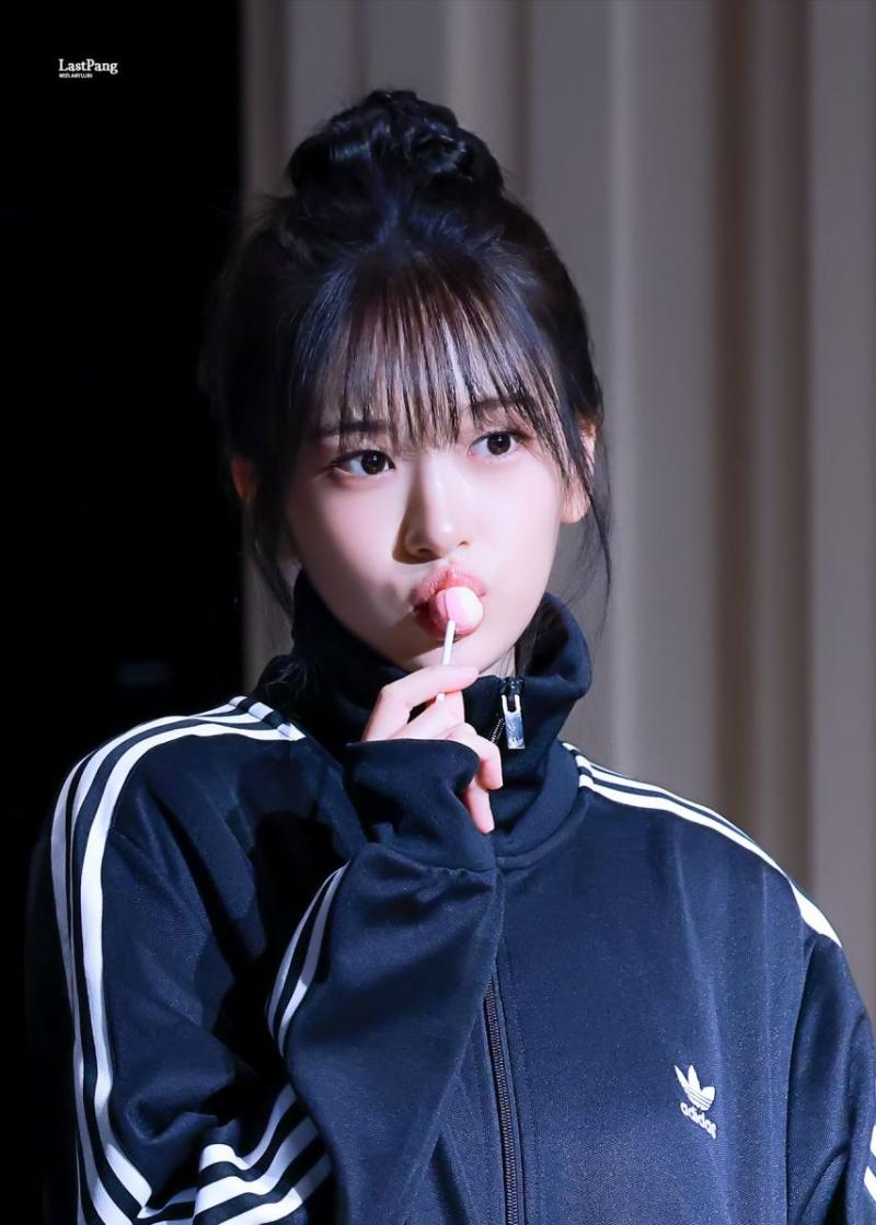아이브 안유진