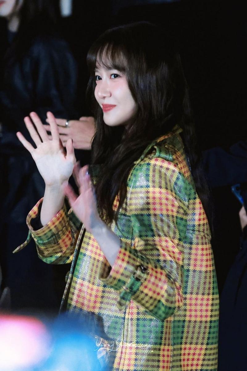 소녀시대 윤아 버버리